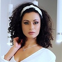 Stacy Bloom